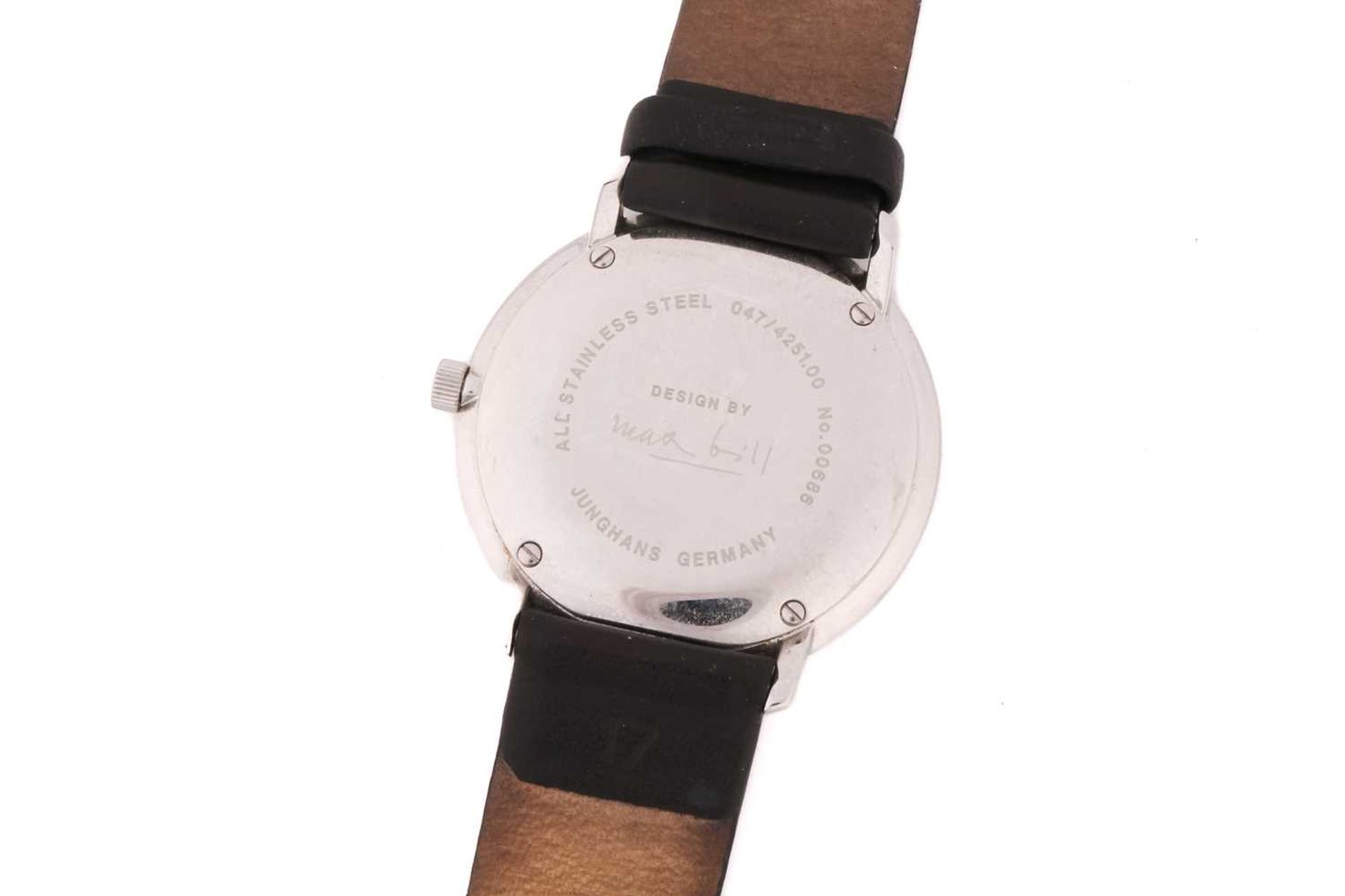 A Junghans Max Bill quartz watch, featuring a German-made quartz movement in a steel case - Bild 5 aus 8