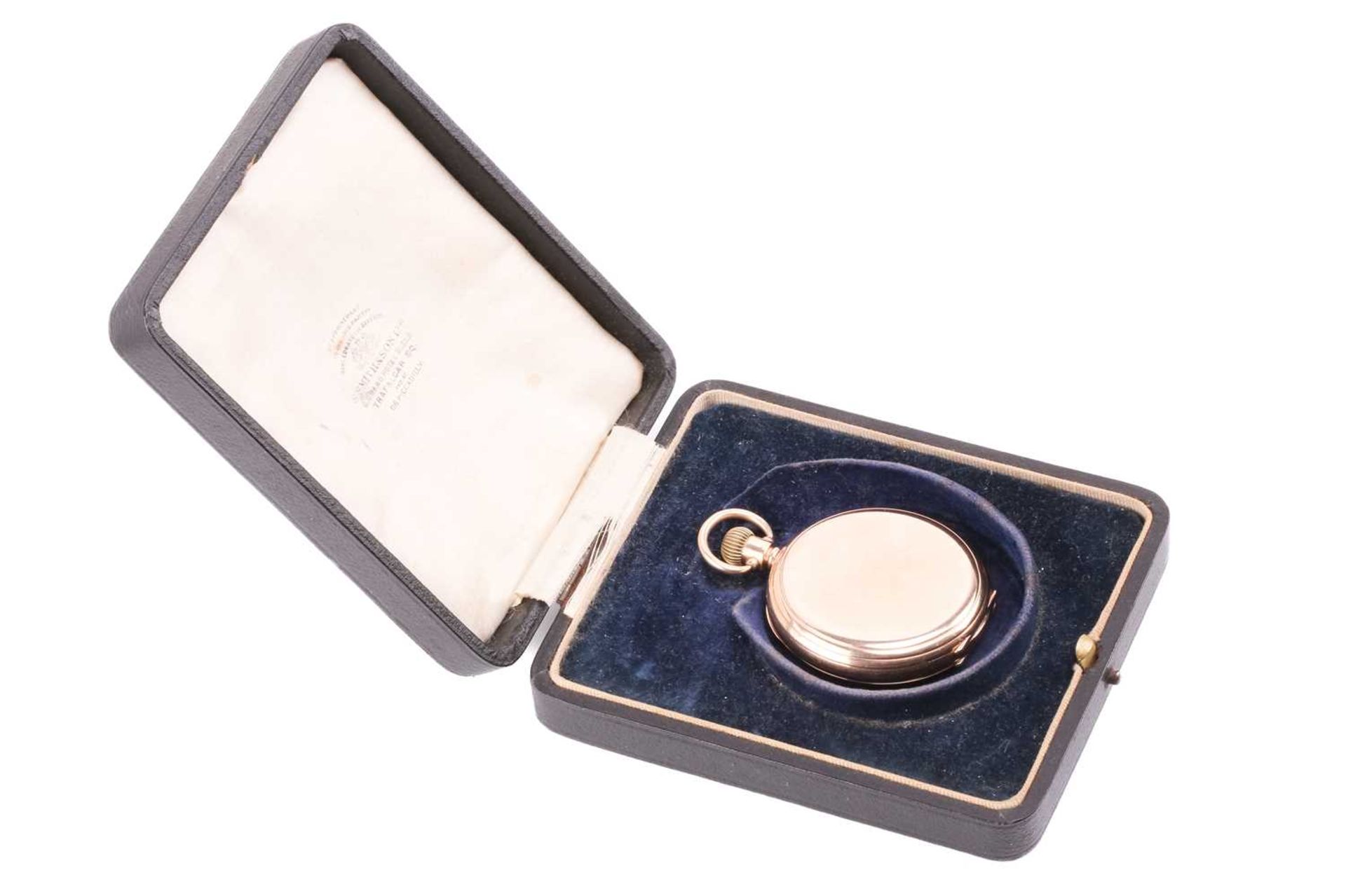 A George V 9ct yellow gold full hunter pocket watch, the white enamel dial with black Roman numerals - Image 3 of 8