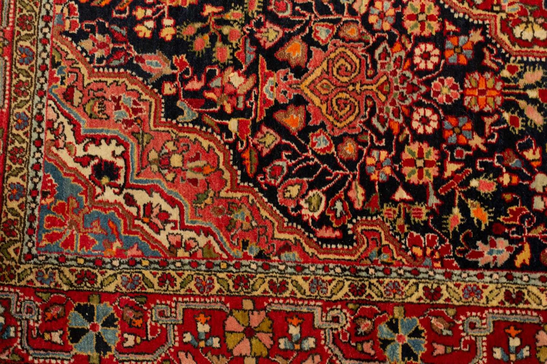 A dark blue ground Baktiari rug, 20th century, with a central lozenge with stylized lanterns - Image 5 of 5