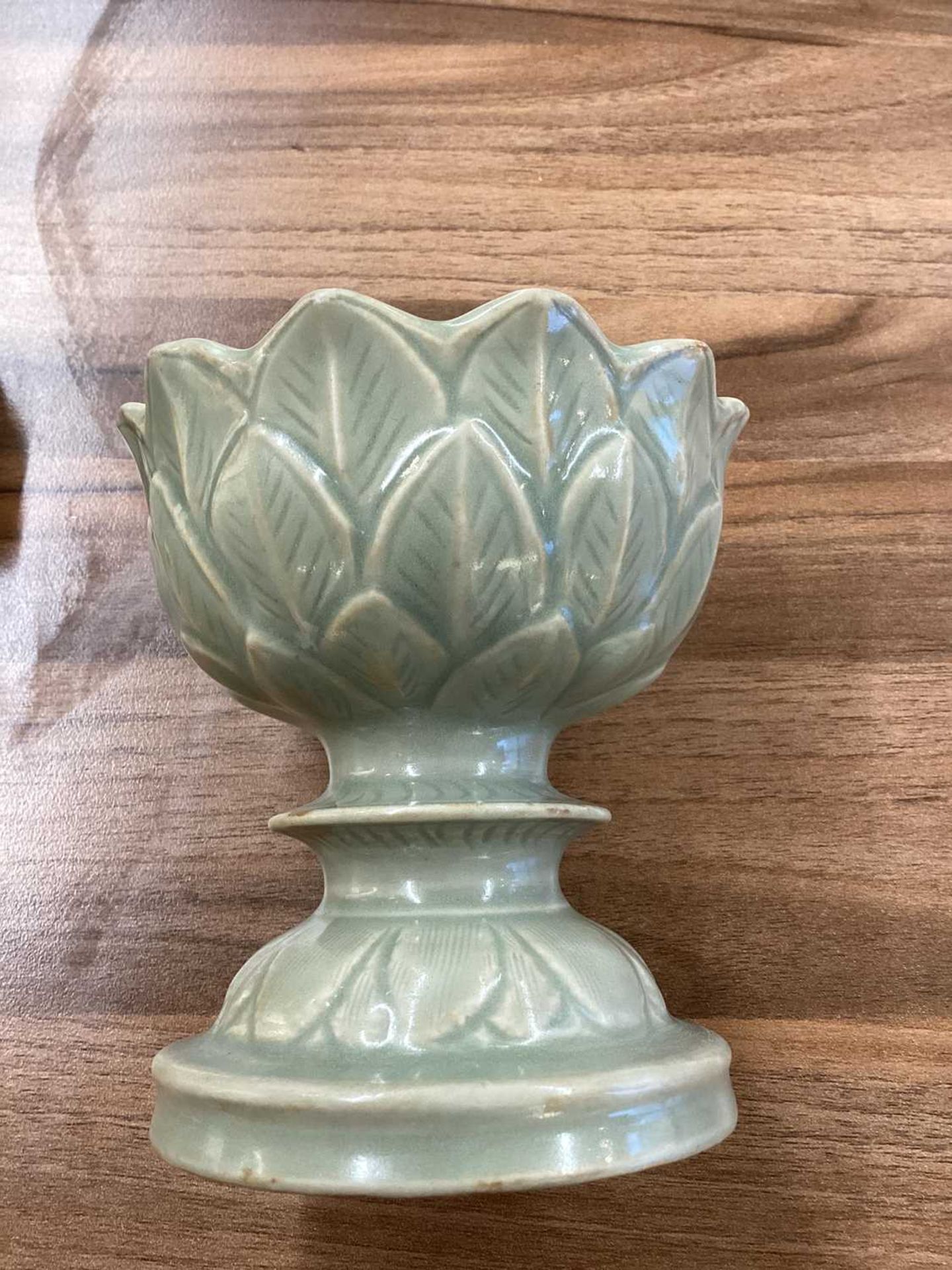 A celadon Artichoke censer, possibly Korean, the cover pierced between each leaf, the base with - Image 9 of 14