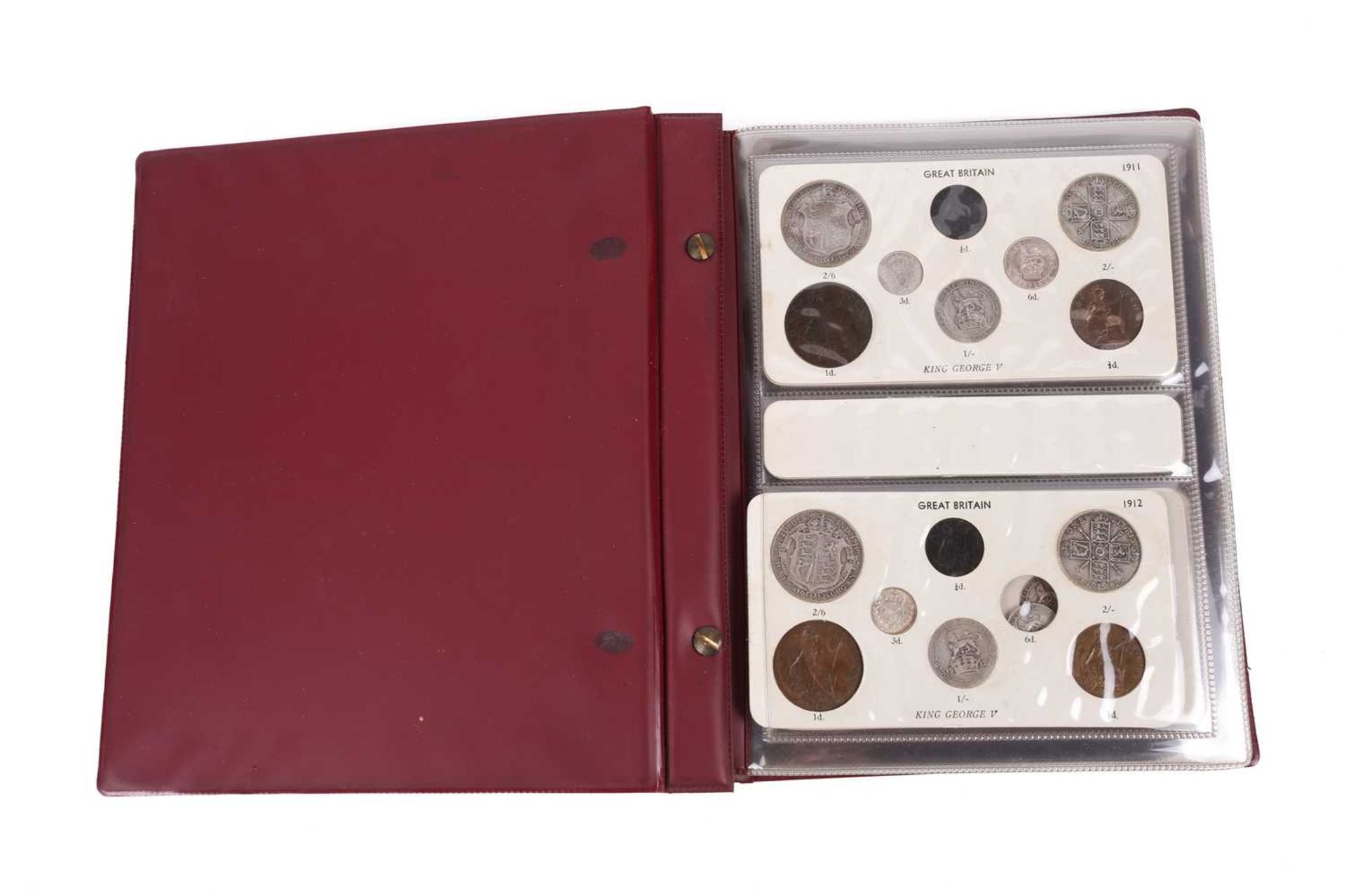 Great Britain - an album containing sixteen full sets of George V coins, half crown to farthing - Image 14 of 15