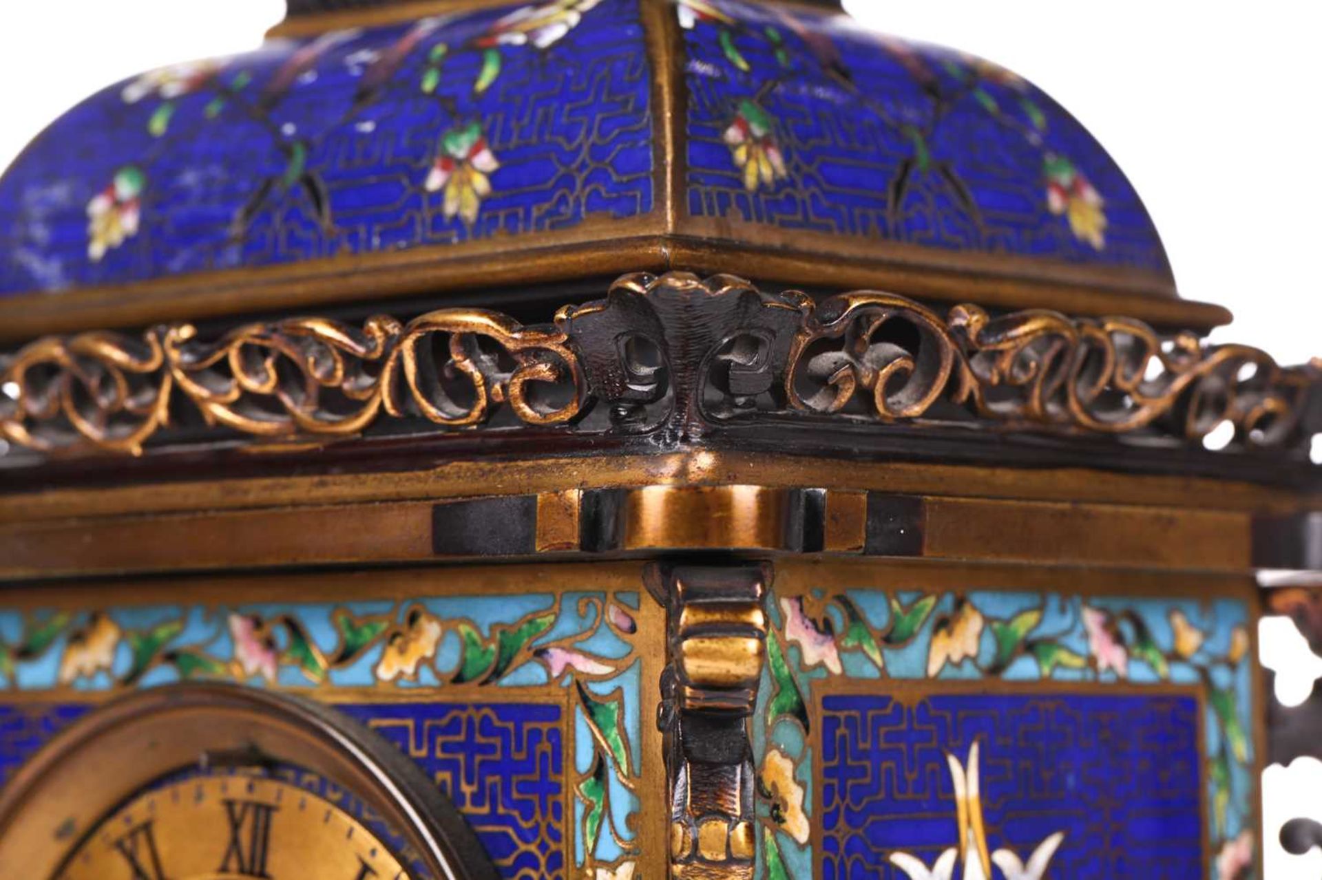 A Japy Freres 8-day cloisonne cased mantle clock of pagoda form with lion dog finial and peony - Image 17 of 25