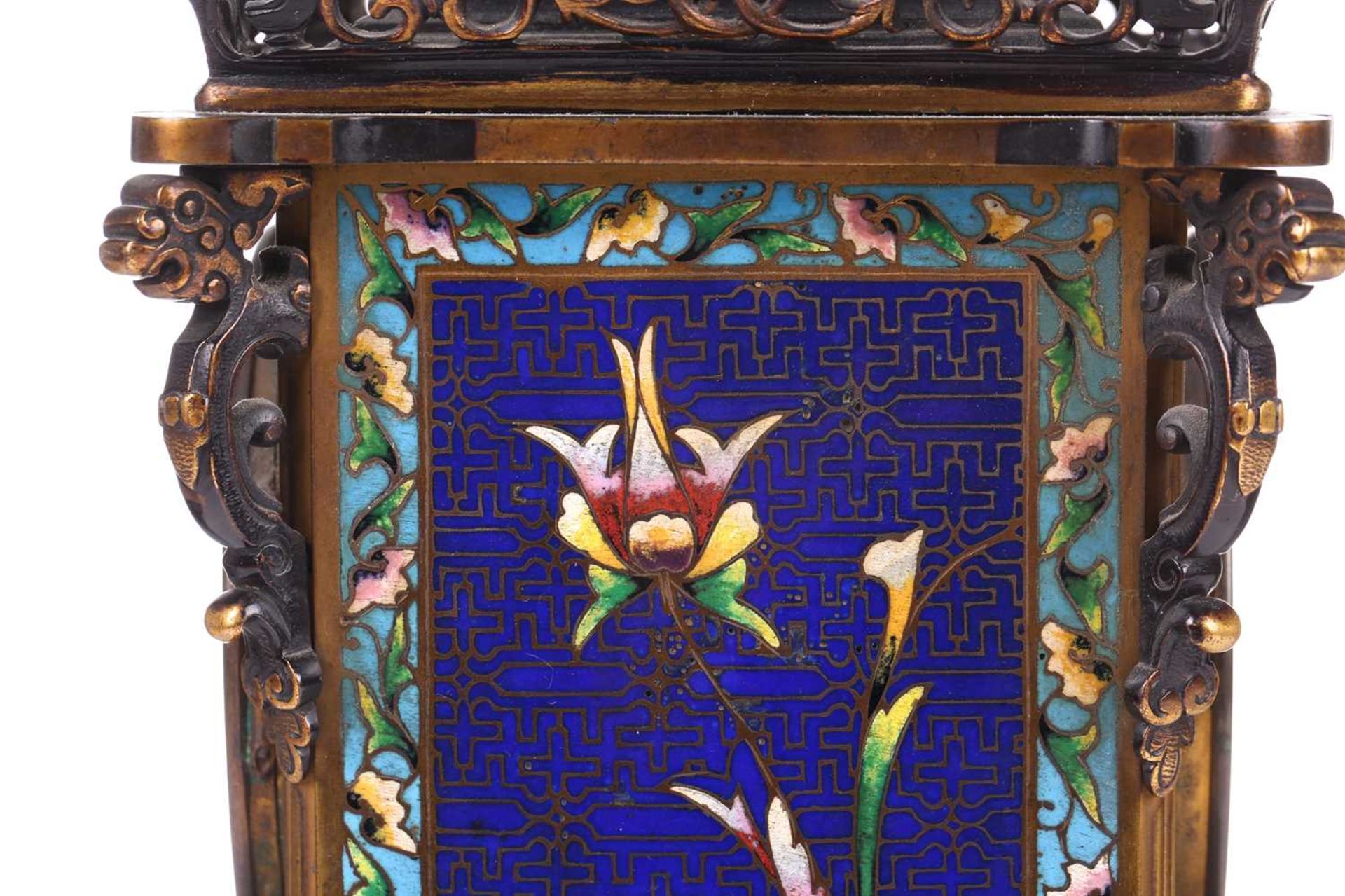 A Japy Freres 8-day cloisonne cased mantle clock of pagoda form with lion dog finial and peony - Image 12 of 25