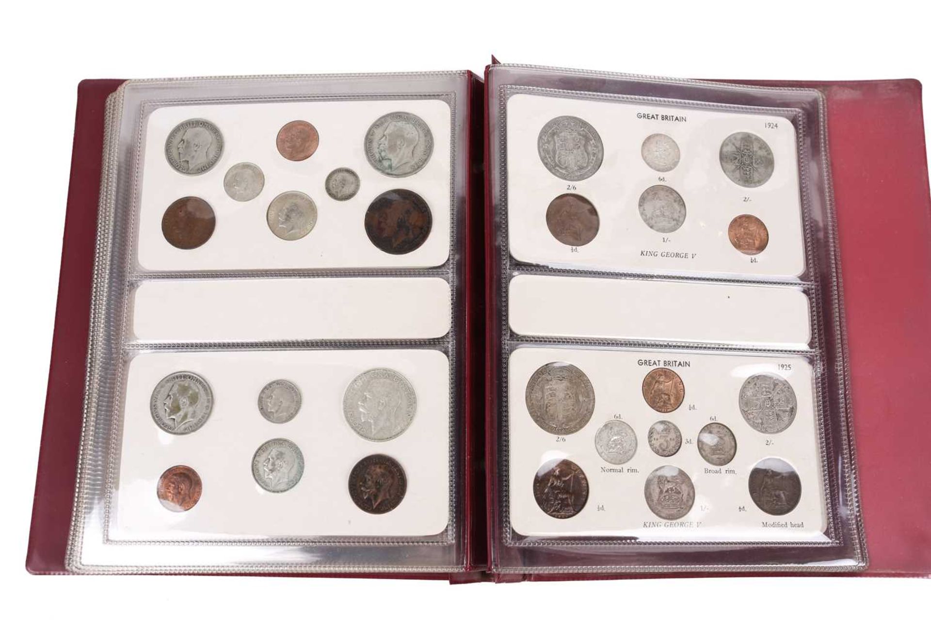 Great Britain - an album containing sixteen full sets of George V coins, half crown to farthing - Image 10 of 15