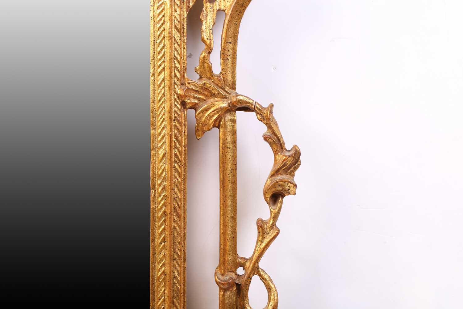 A 'Chinese Chippendale' style carved and giltwood wall mirror, late 20th century, with pagoda - Image 9 of 11