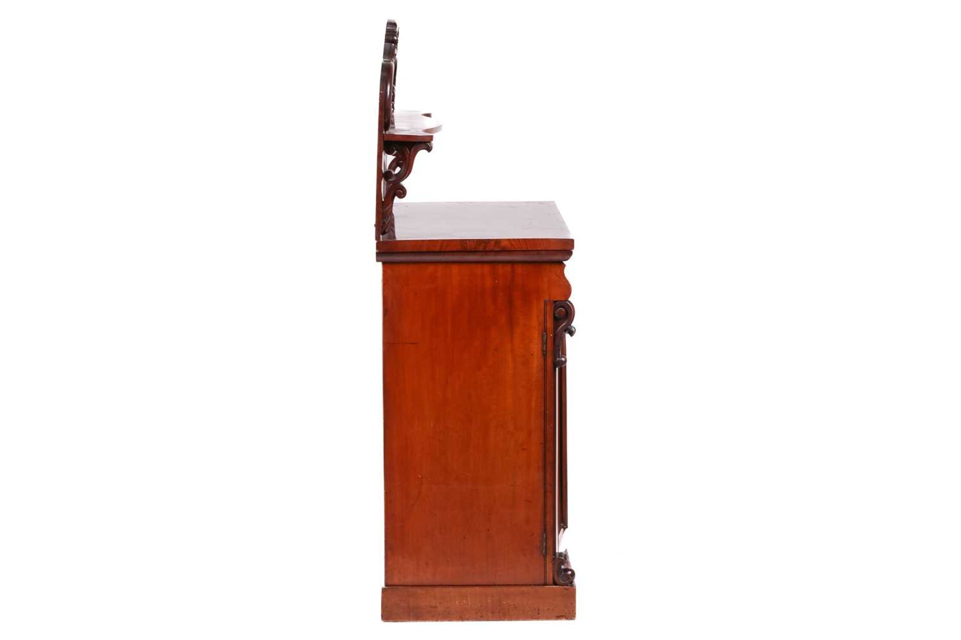 Victorian mahogany chiffonier with an ogee moulded frieze drawer above a pair of arched panel - Image 4 of 6