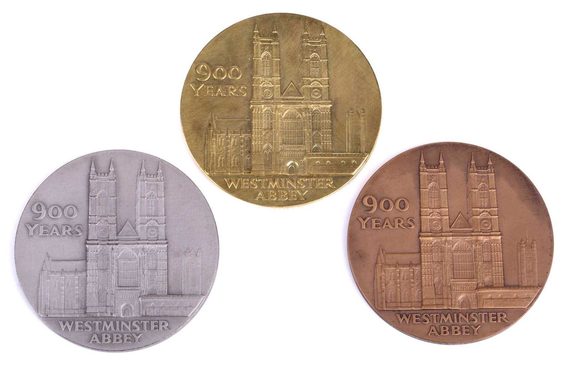 A Royal Mint commemorative three-medal set: 900 Years of Westminster Abbey (1065-1965), in 22ct - Image 6 of 7