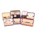 A group of miscellaneous jewellery items including a pair of 9 carat gold cufflinks; the octagonal