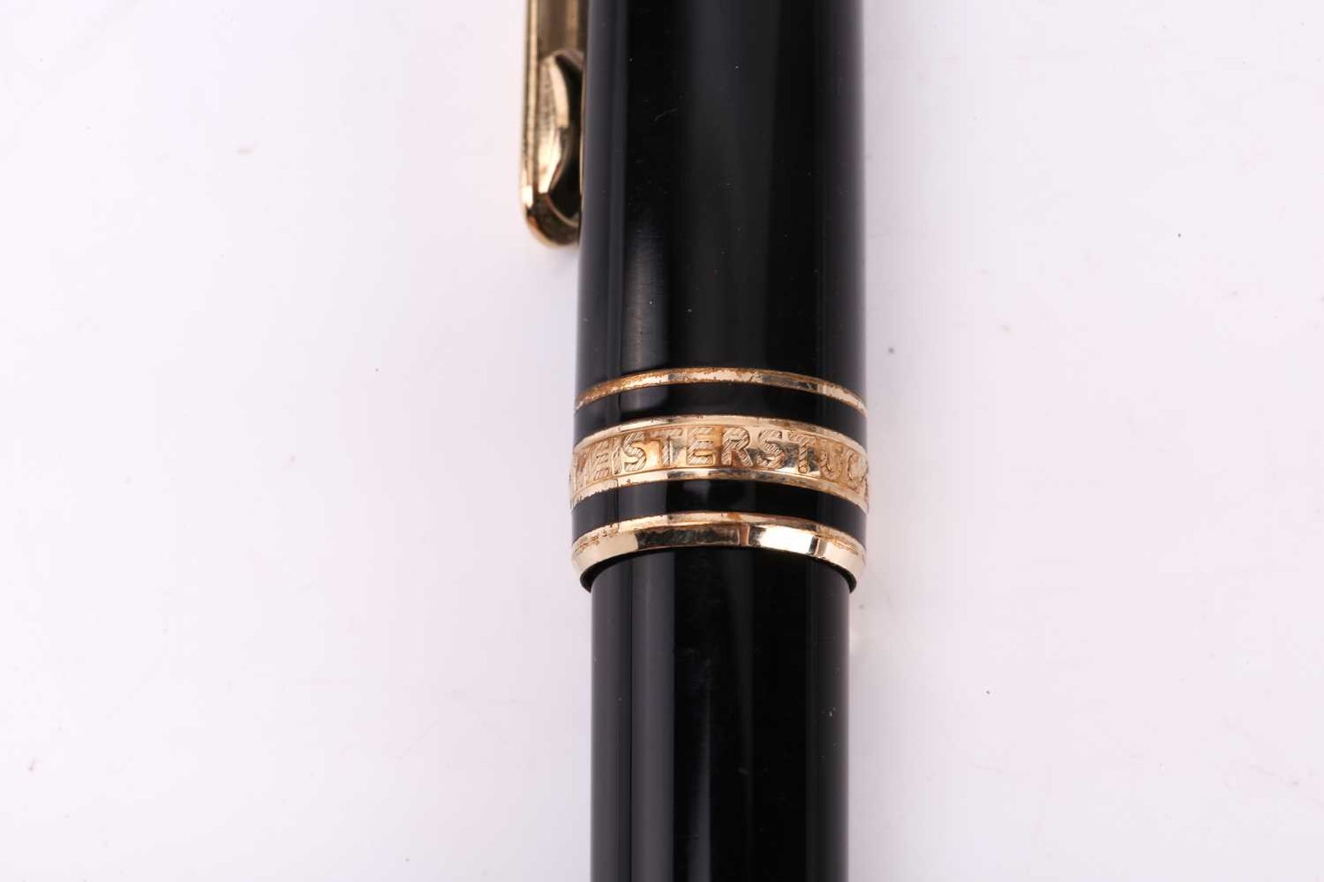 Montblanc - Meisterstück Pix classique ballpoint pen, with twist-action black resin barrel and - Image 5 of 8