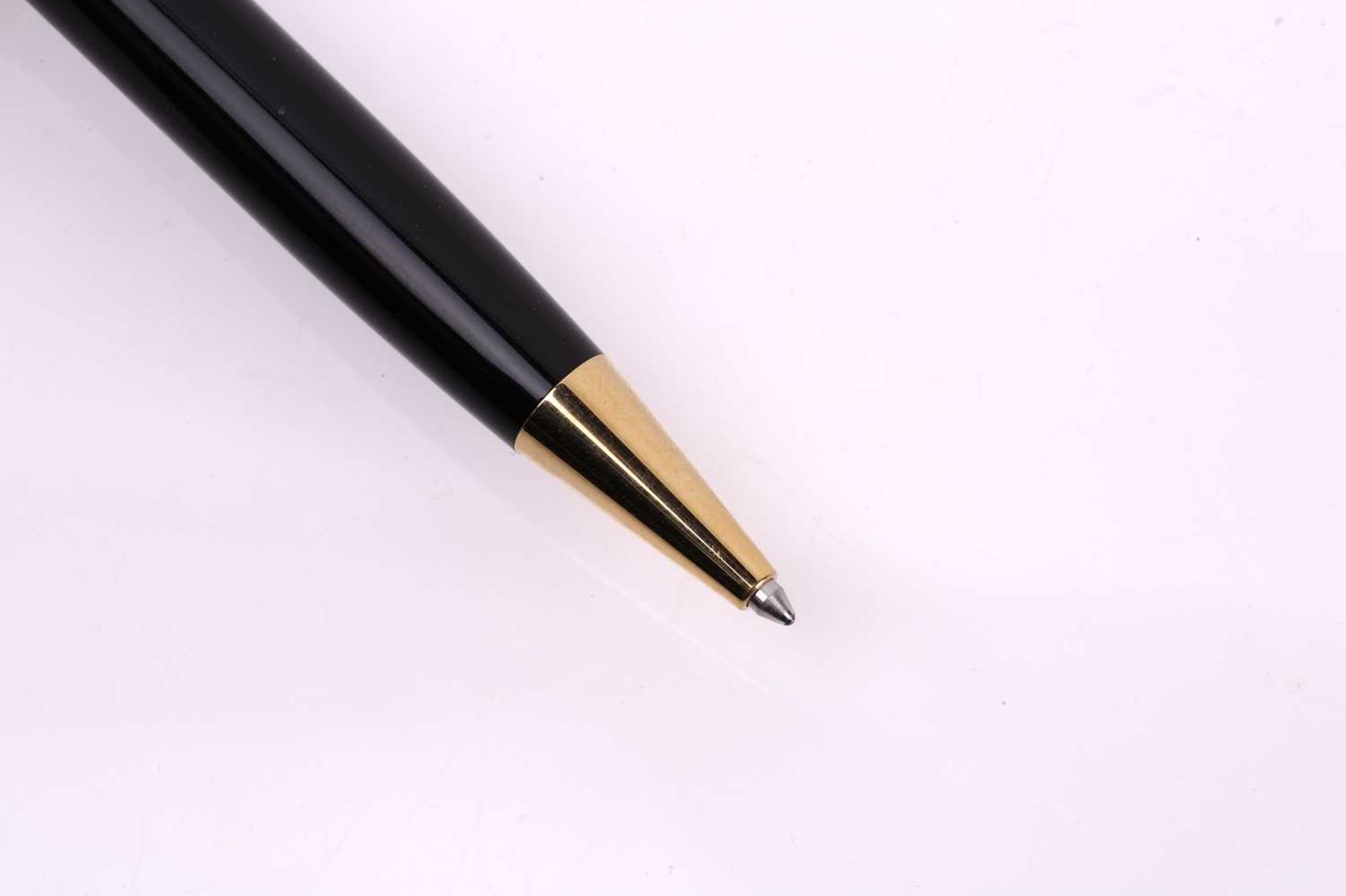 Montblanc - Meisterstück Pix classique ballpoint pen, with twist-action black resin barrel and - Image 3 of 8