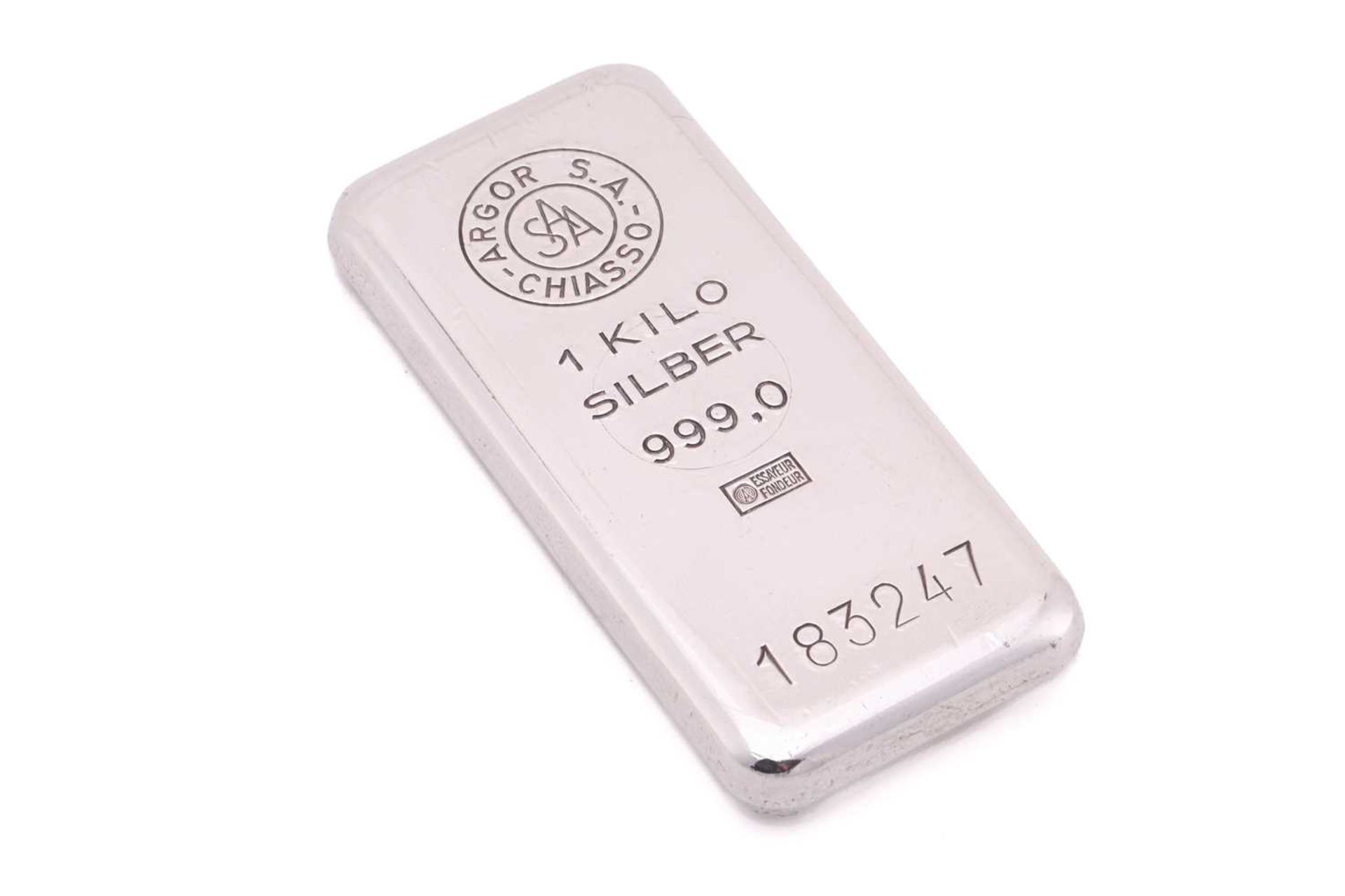 A 1 kilo silver bullion bar. The rounded rectangular bar struck in 0.999 fineness and stamped 'Argor