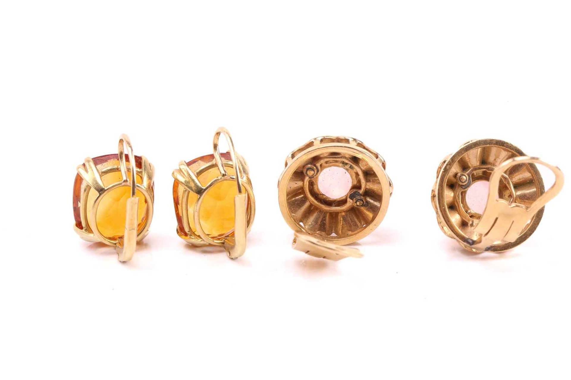 A pair of rose quartz clip-on earrings and a pair of citrine dormeuse earrings; the clip-on earrings - Image 2 of 3