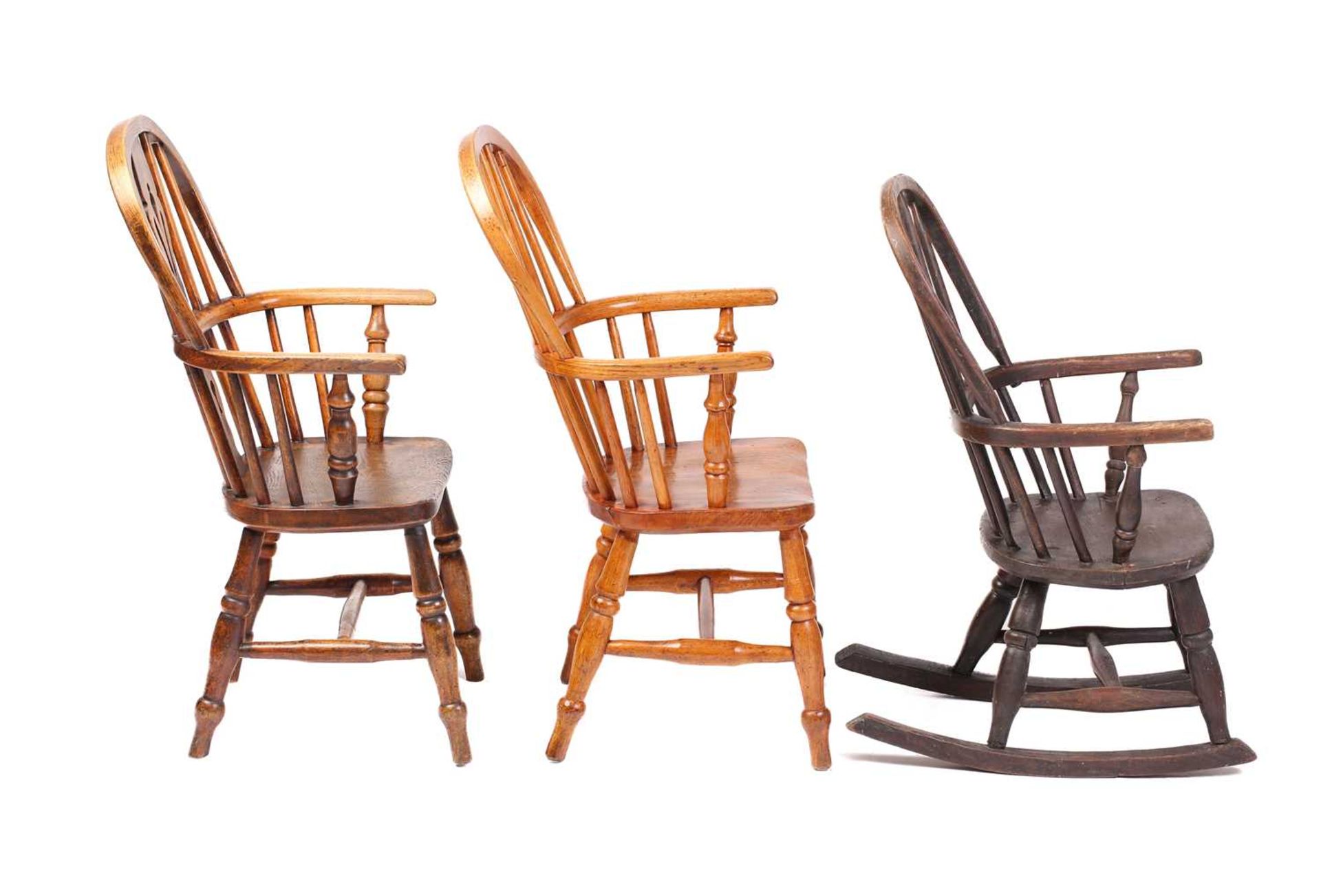 A late 19th century Elm and Ash "Bullrush Backed" child/'s Windsor armchair, 44 cm wide x 42 cm deep - Image 2 of 5