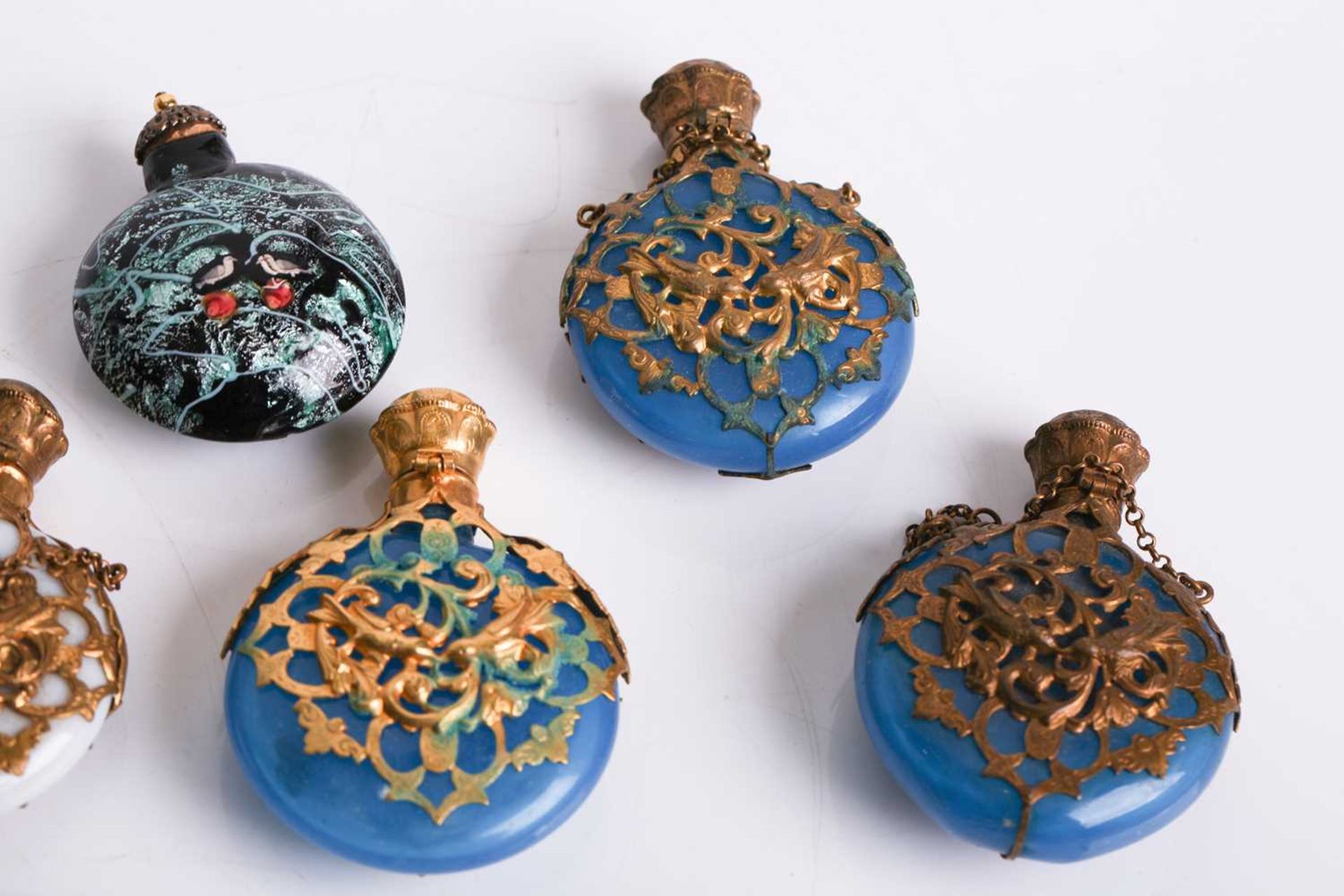 A good collection of miniature Continental ceramic and Murano glass scent bottles, many with gilt - Image 7 of 19