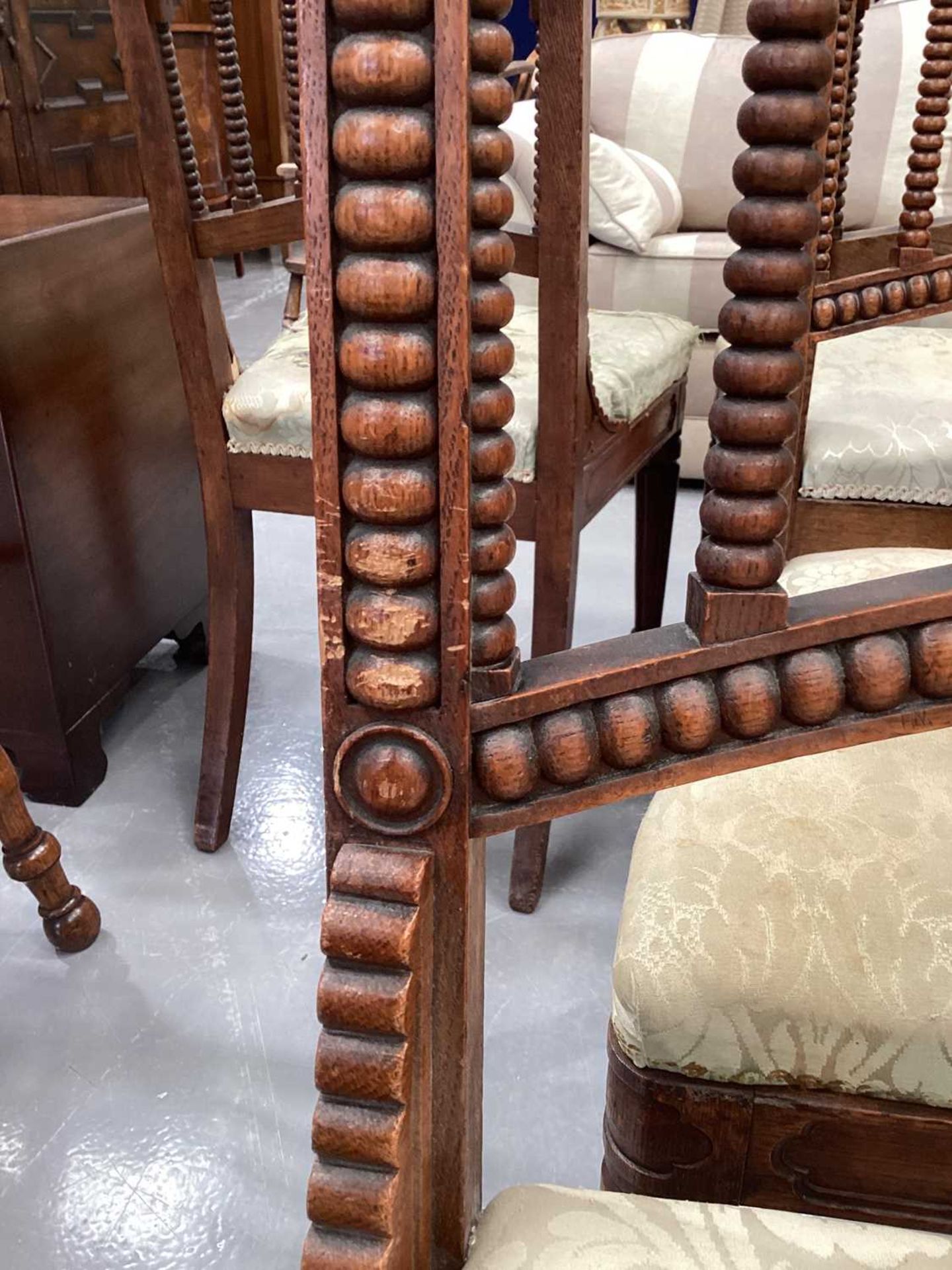 A matched set of six William IV oak Gothic revival side chairs possibly by Gillows of Lancaster - Image 11 of 13