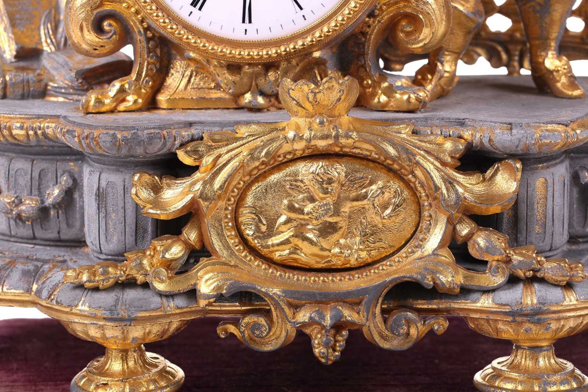 A late 19th century French parcel gilt spelter clock, depicting a nobleman standing beside a drum - Image 11 of 14