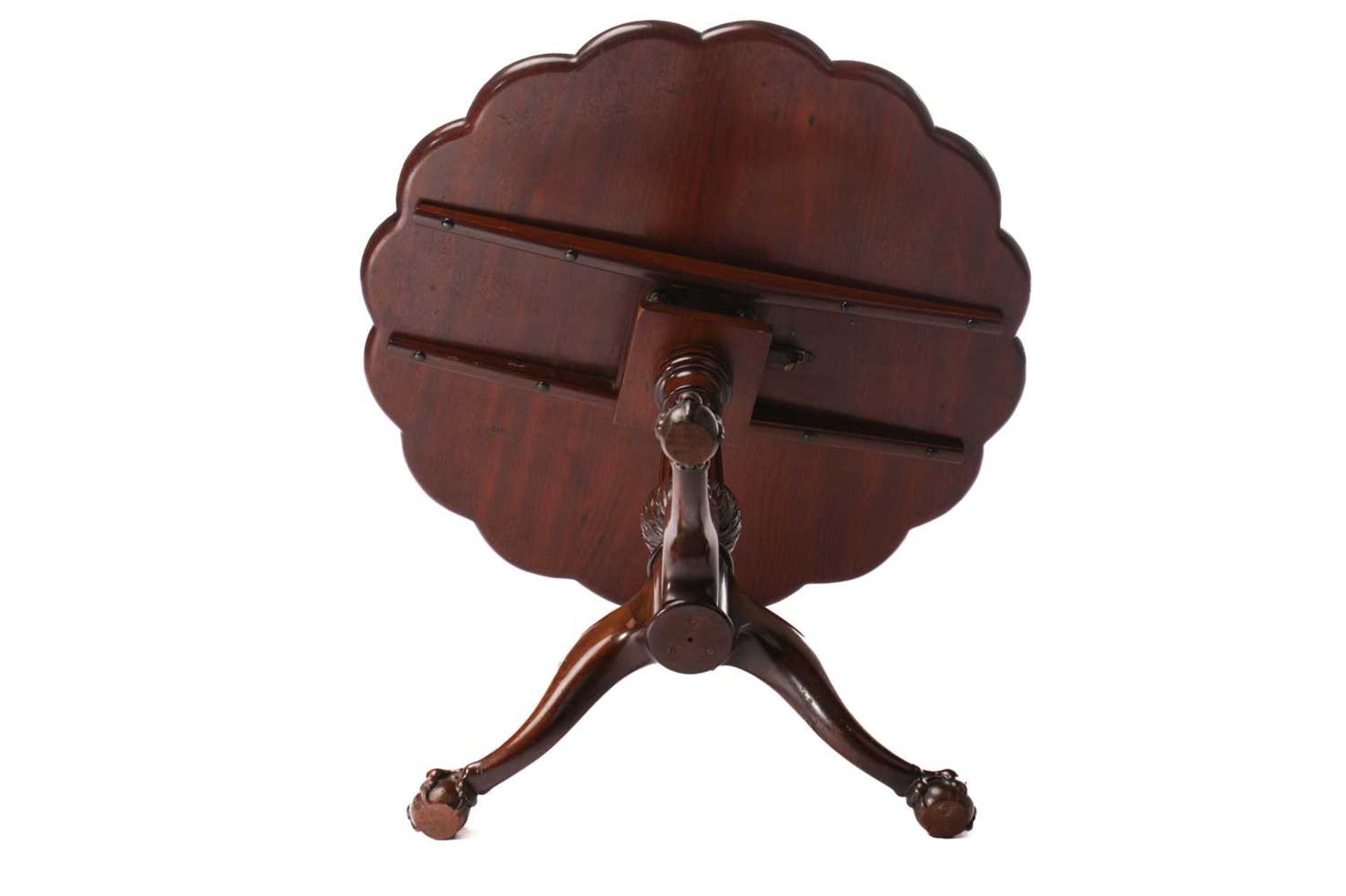 A George III style mahogany revolving supper table, 20th century (but a faithful copy), the circular - Image 4 of 10