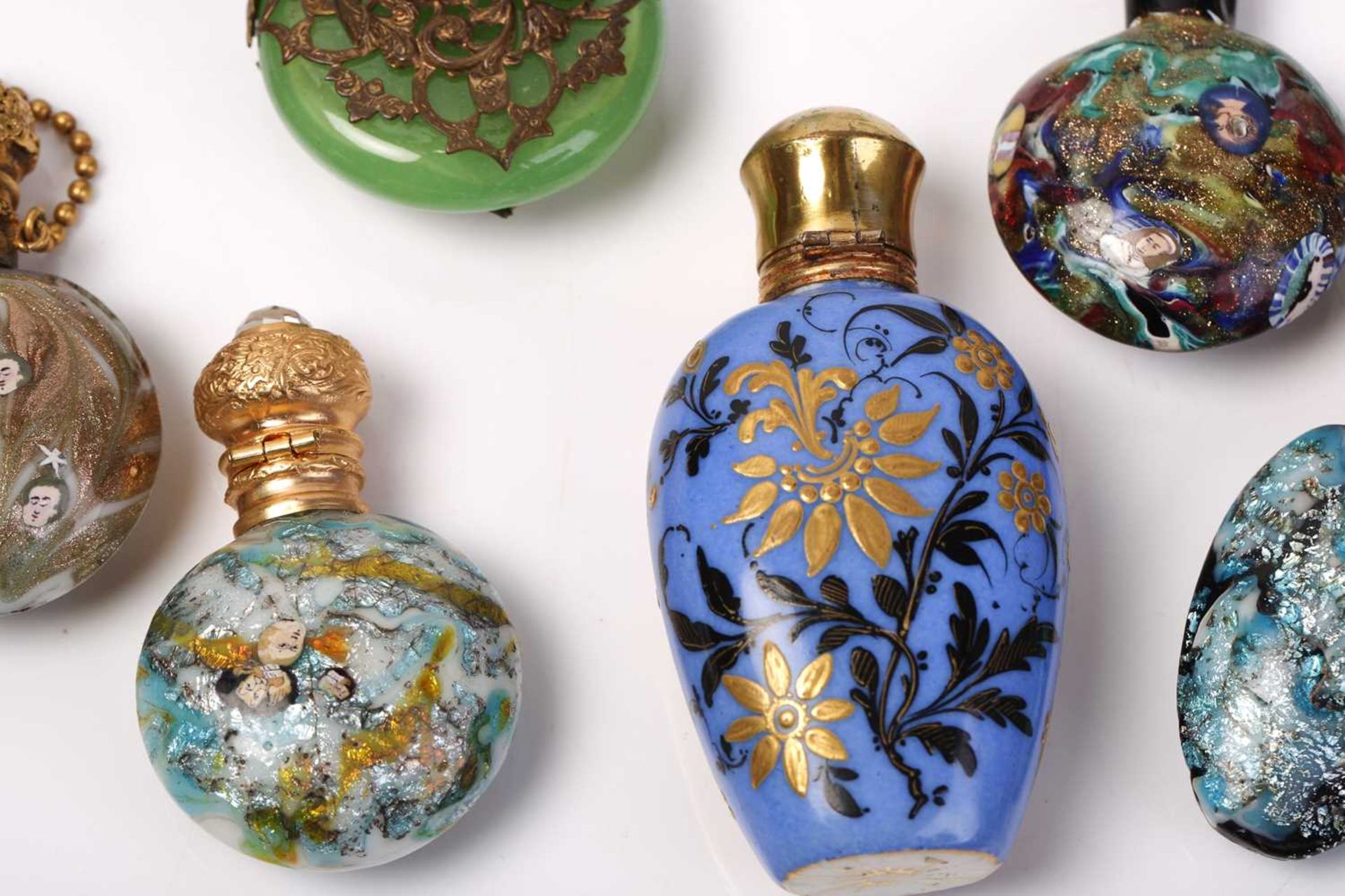 A good collection of miniature Continental ceramic and Murano glass scent bottles, many with gilt - Image 8 of 19