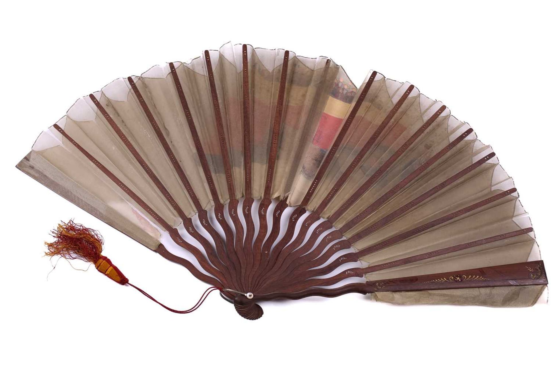 A 19th-century Chinese black and gilt lacquered fan box, containing a European fan (a/f), the box 36 - Bild 13 aus 33