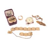 A small collection of jewellery items; to include an 18ct gold wedding ring with a damaged band,