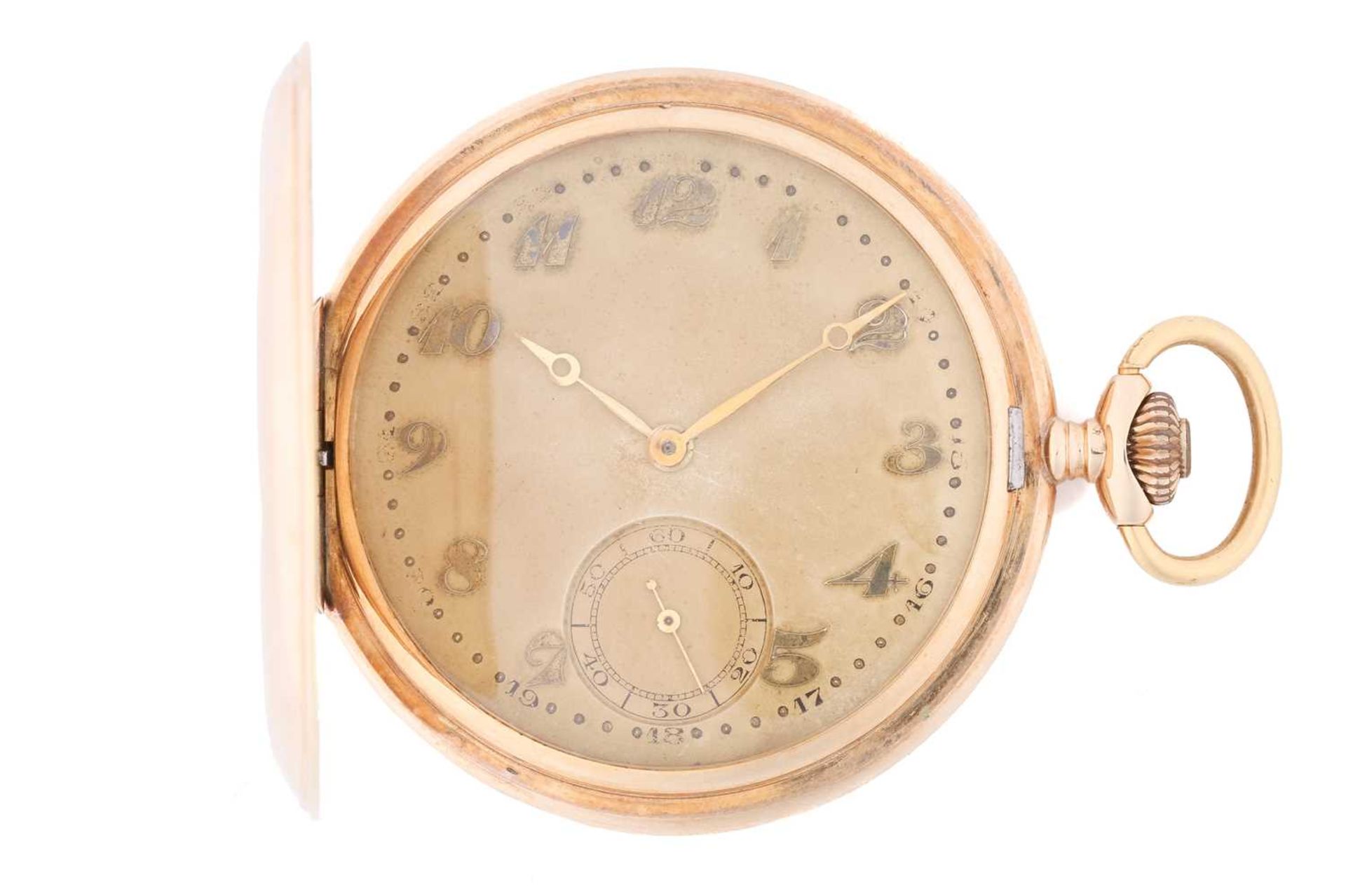 A full hunter pocket watch in 14ct gold, featuring a keyless wound movement in a yellow metal case