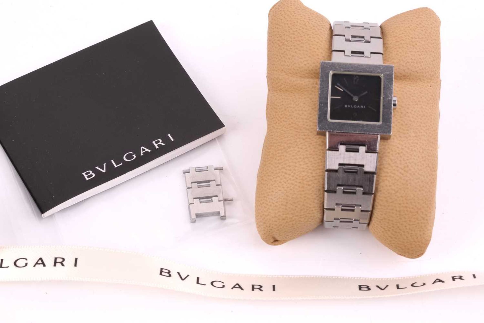 A Bulgari - Bvlgari Quadrato Ref. SQ22SS lady's wristwatch, featuring a Swiss-made quartz movement - Image 3 of 12