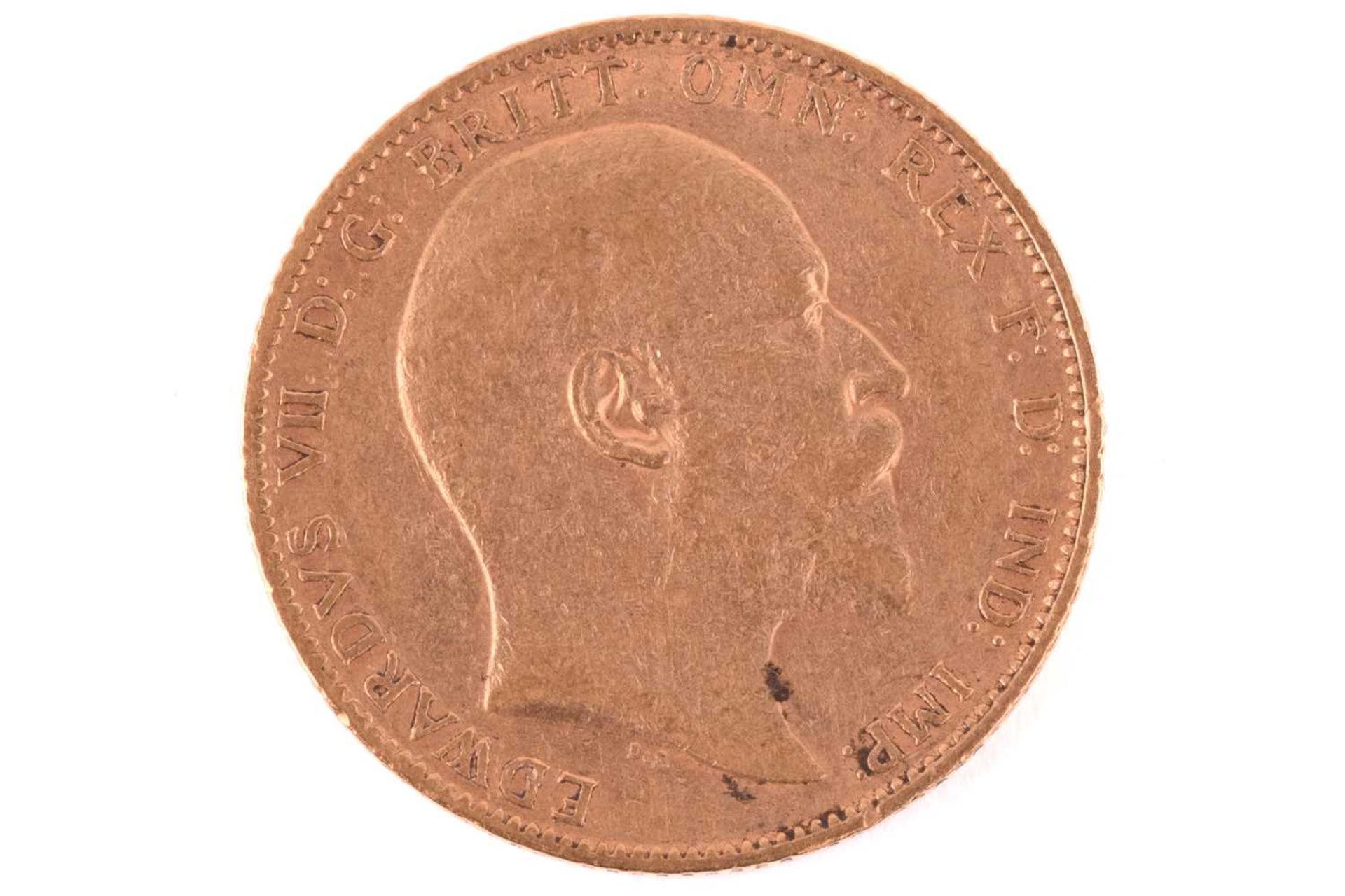 An Edward VII full sovereign 1903, obverse with bare head right - Image 2 of 2