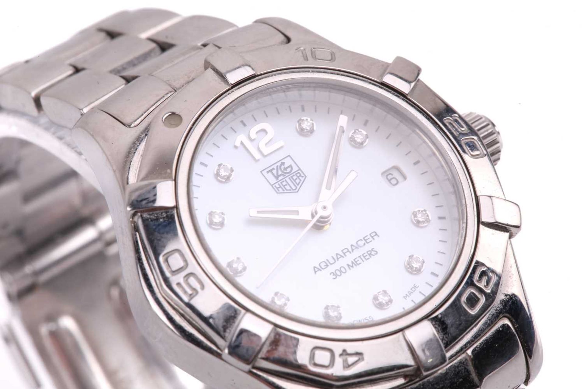 A Tag Heuer Aquaracer 300m stainless steel lady's bracelet watch, mother of pearl dial with - Image 3 of 16