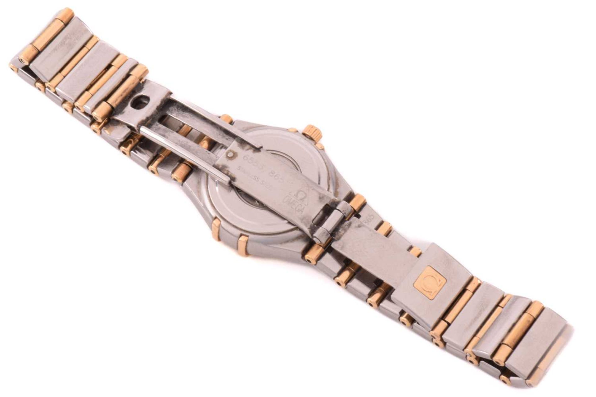An Omega constellation lady's dress watch, featuring a Swiss-made quartz movement in a bi-metal case - Image 4 of 9