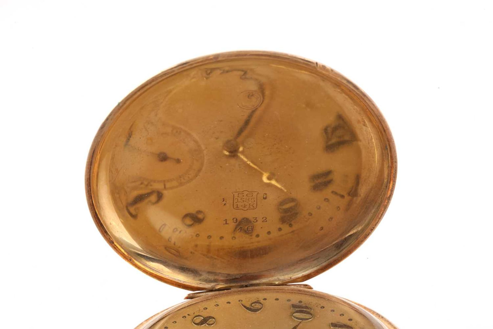 A full hunter pocket watch in 14ct gold, featuring a keyless wound movement in a yellow metal case - Image 8 of 9