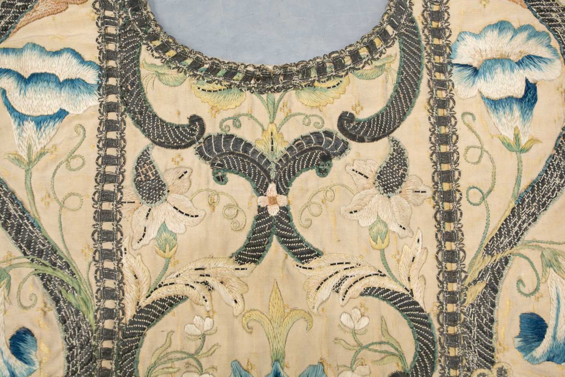 An 18th-century silk and metal thread embroidered Chasuble panel, worked with a coat of arms, 121 cm - Image 4 of 10