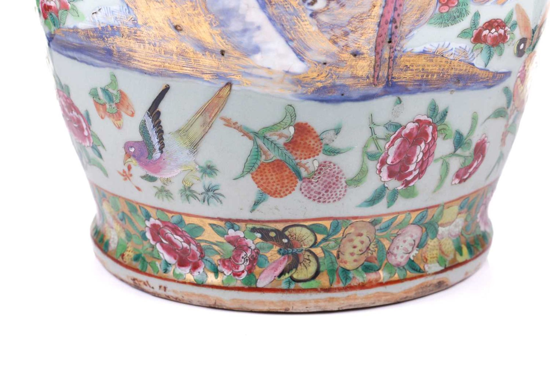 A large Chinese Famile Rose baluster vase, Qing Dynasty, probably Daoguang, with stylized fungus - Image 13 of 20