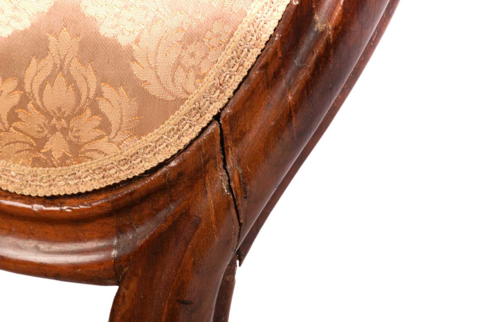 A 19th century matched salon suite, the three-seat settee with shaped back surmounted by a rose - Image 8 of 18