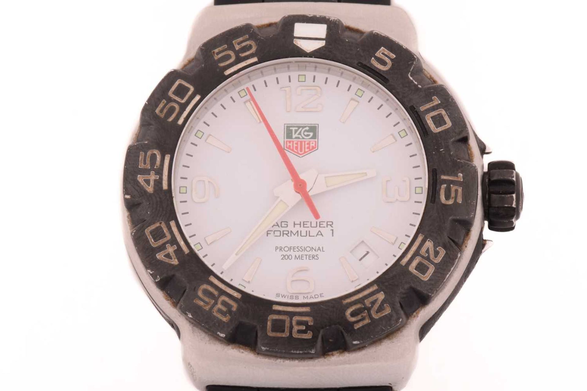 A Tag Heuer Professional Formula 1 stainless steel quartz wristwatch, the white dial having batton - Image 3 of 10