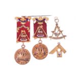 A 9ct gold Masonic Past Zerubbabel Jewel for the Russell Chapter No. 4413, with enamelled bar and