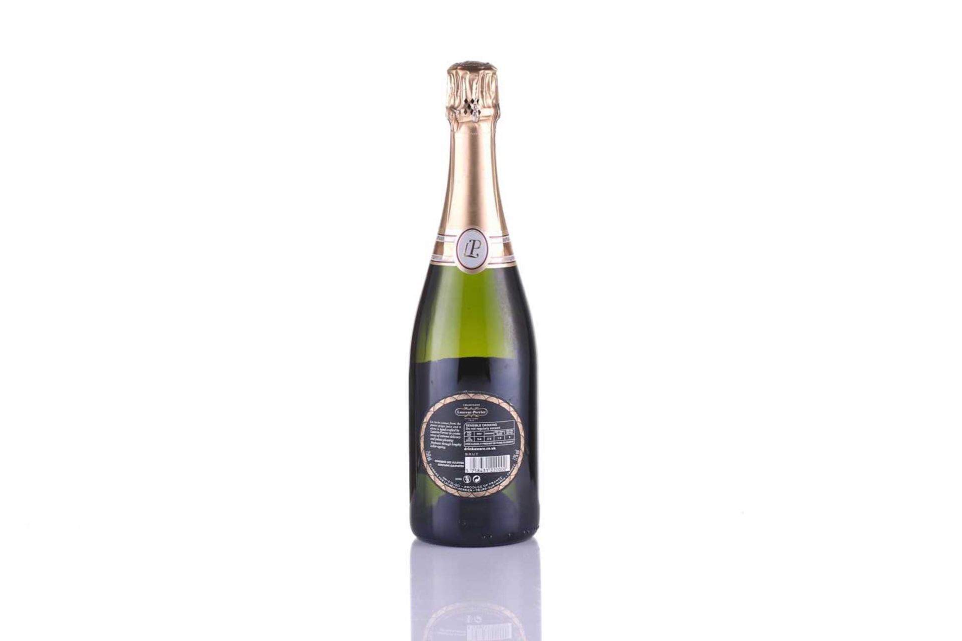 Six bottles of Laurent Perrier La Cuvee Brut Champagne, 750ml, 12%Private collector in LondonVery - Bild 7 aus 19