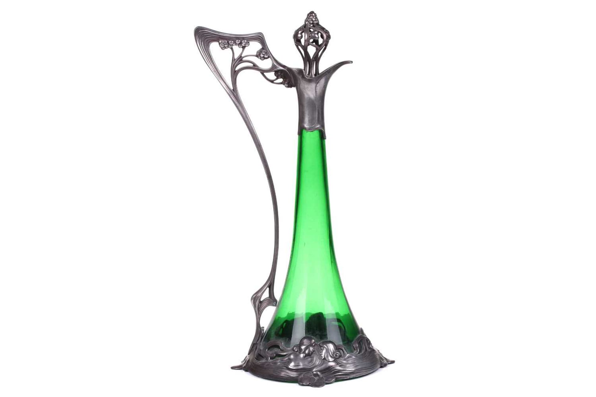 Albert Mayer for WMF, a pewter mounted green glass claret jug / ewer, c.1900, of inverted tapering - Bild 9 aus 9