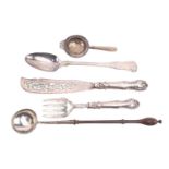 A collection of assorted silver items comprising a Victorian Kings pattern serving spoon, a toddy