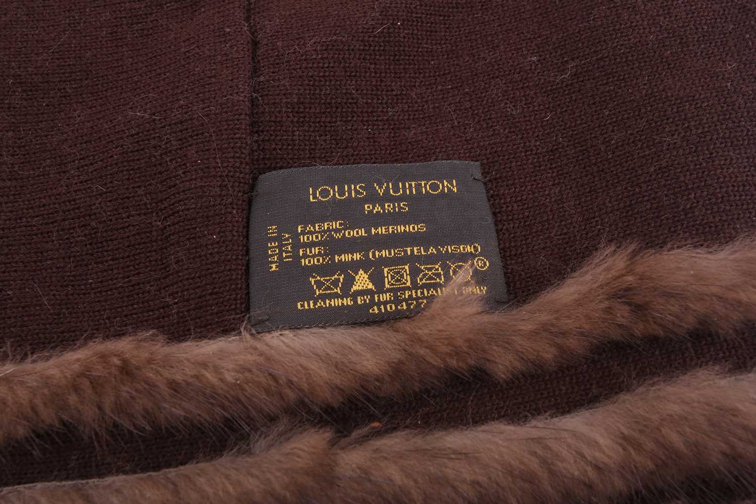 Louis Vuitton - 'Diva' snood in Moka brown mink fur, embellished with pink and orange rhinestone - Image 10 of 10