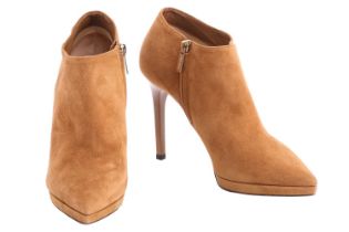 Jimmy Choo - a pair of 'Lindsey' ankle boots in tanned suede leather, pointed-toe design and zip