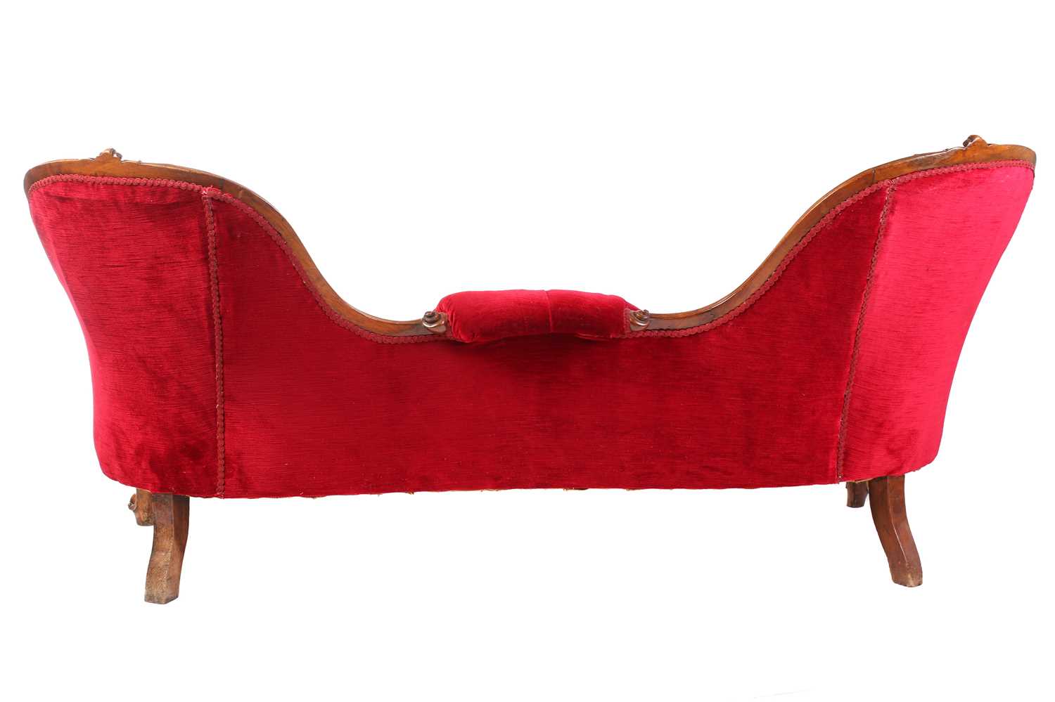 A Victorian walnut framed double chair backed settee with carved and moulded outline with crimson - Image 5 of 16