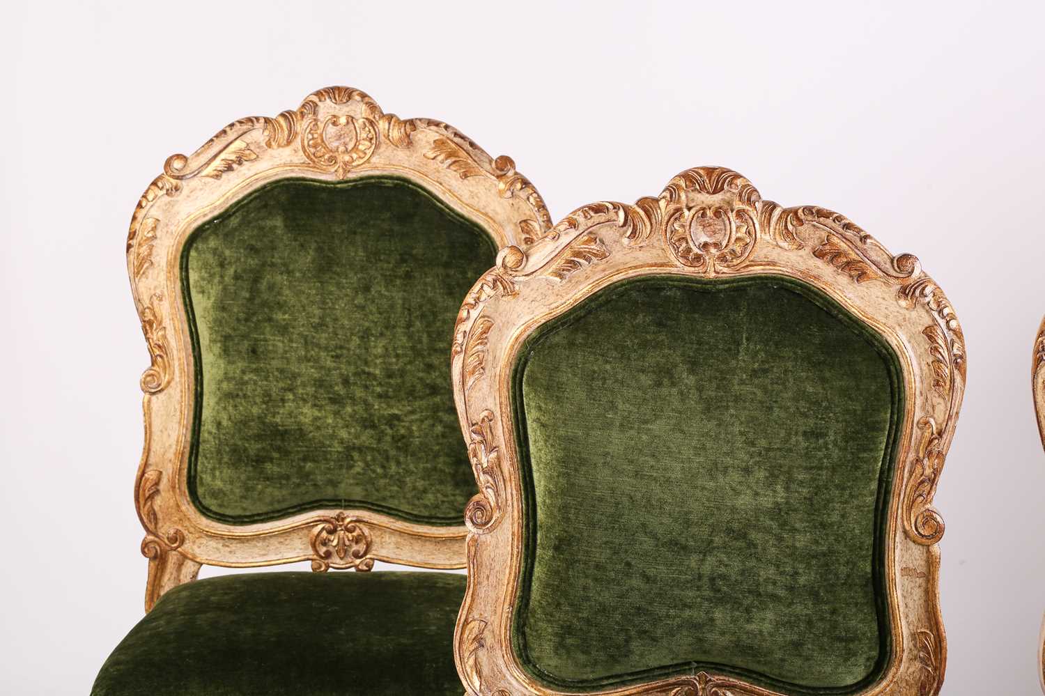 A set of large Mexican French-style painted and giltwood side chairs, 20th century with stuff over - Image 9 of 9