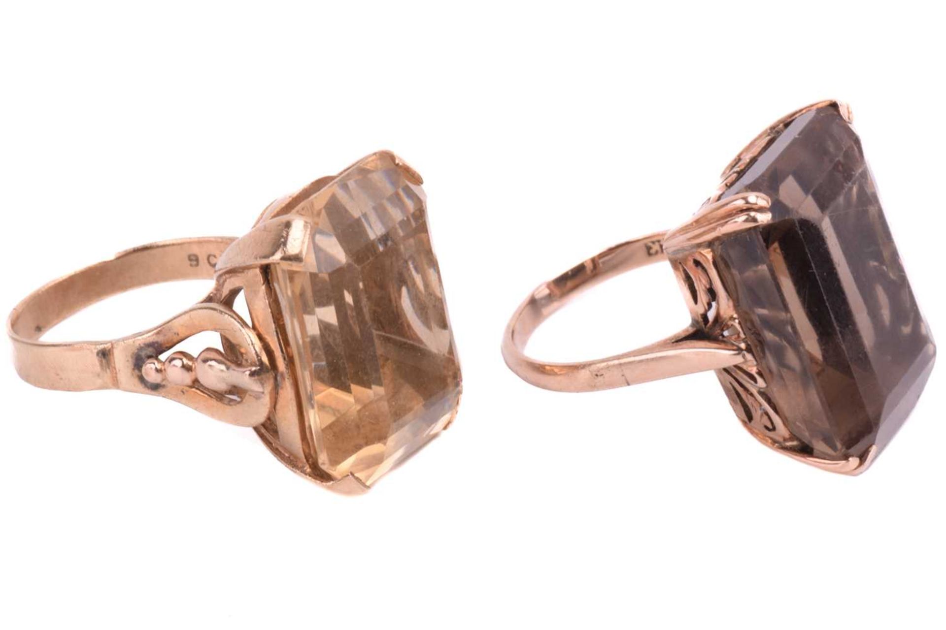 Two large quartz cocktail rings; the first comprises an octagonal step-cut smokey quartz of brown - Image 3 of 4