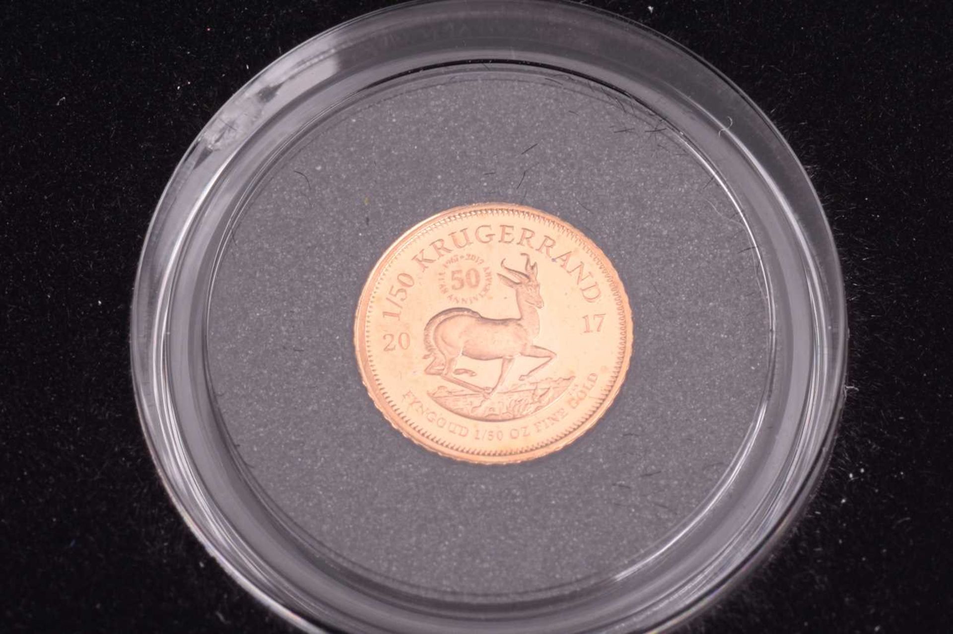 A 2017 proof Krugerrand Fractional Three coin set, and a further 1/50oz coin; celebrating - Image 5 of 6