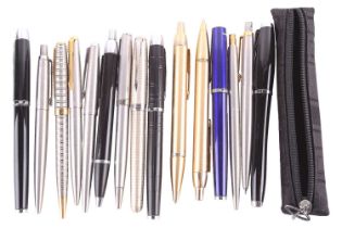 A collection of fifteen Parker pens, mostly rollerball and ballpoint pens, some mechanical