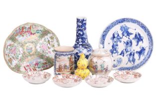 A group of Chinese porcelain, including an 18th-century Famile Rose bullet teapot and cover, 20 cm