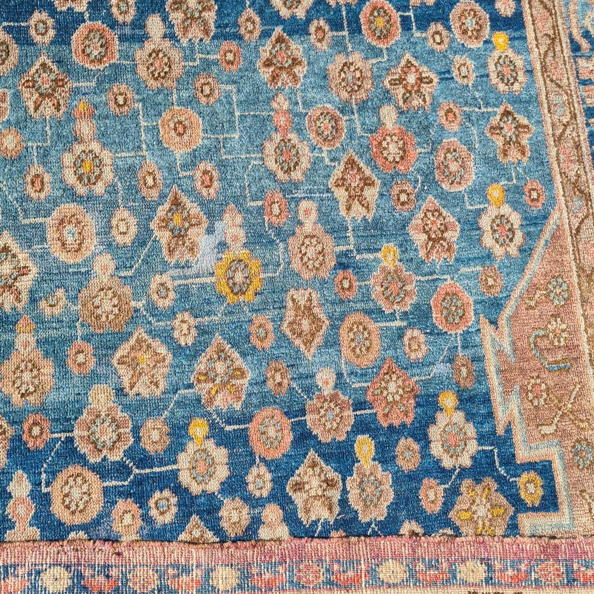 A large blue ground "old country house" Fereghan carpet with a central diamond on a field of - Image 4 of 19