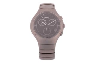 A Rado DiaStar gentleman's quartz wristwatch Model: 541.0896.3 Serial: 11287050 Case Material: