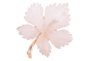 A carved quartz maple leaf brooch, the realistically sculpted and frosted rock crystal is