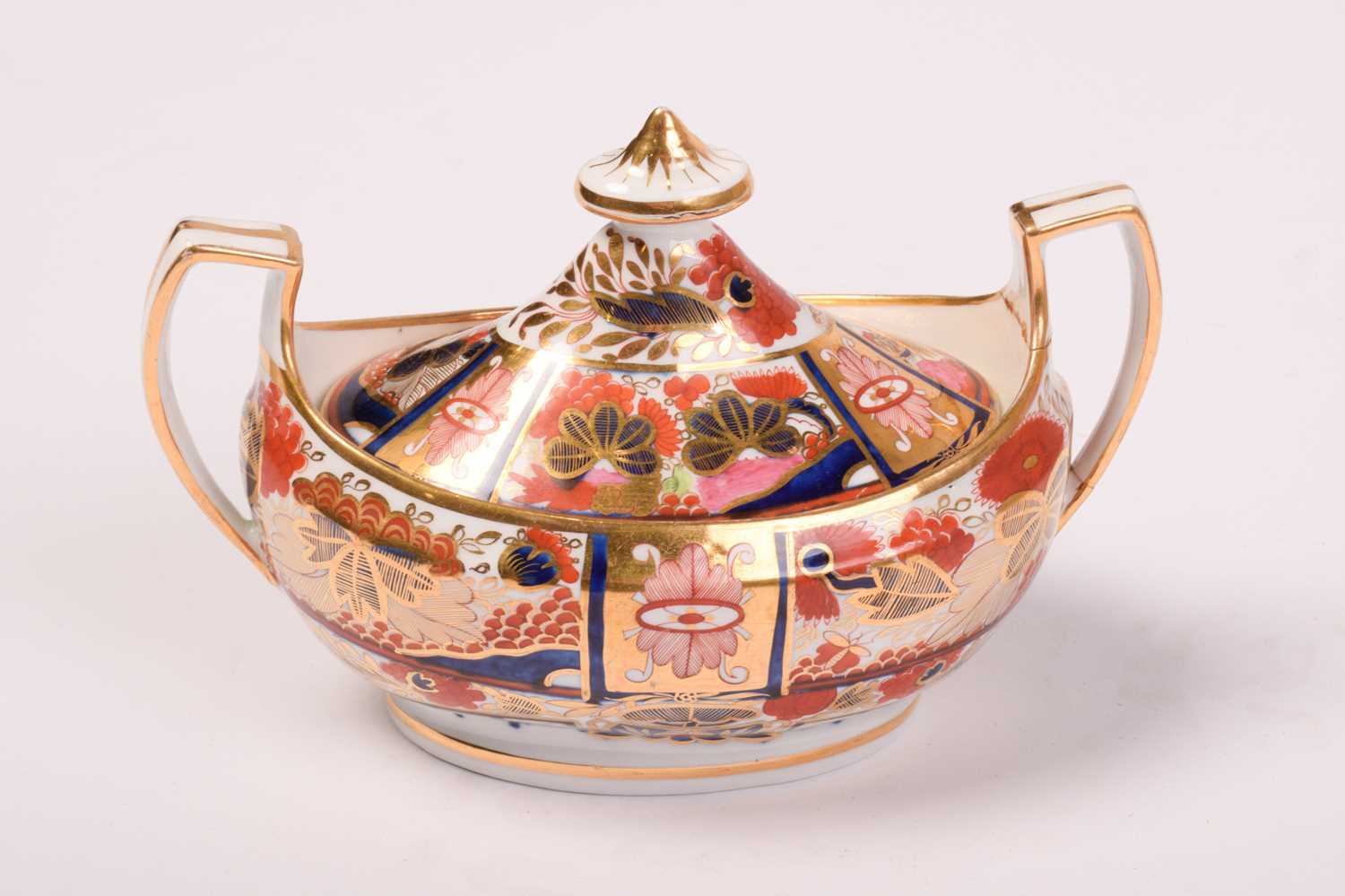 A Chamberlains Worcester No 240 "Japan" pattern (1802-1810) extensive matched tea service - Image 7 of 23